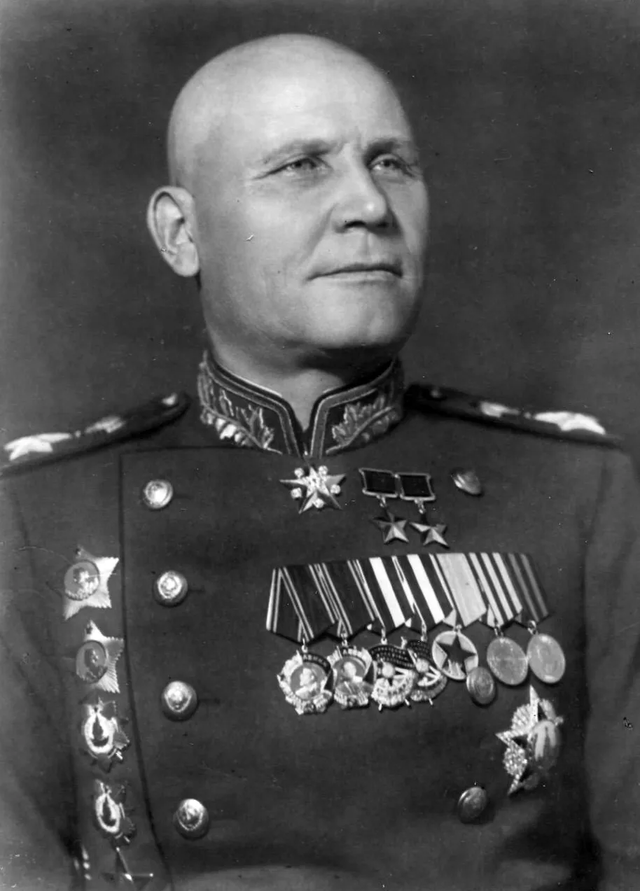 Maarschalk van de Sovjet-Unie Ivan Konev, de Sovjetbevelhebber wiens standbeeld het middelpunt is van de controverse